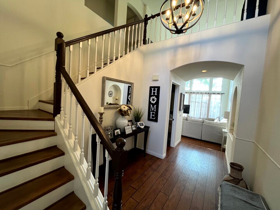 1888 Matin Cir in San Marcos, CA - Building Photo