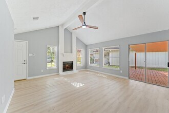 9323 Goodmeadow Dr in Houston, TX - Building Photo - Building Photo