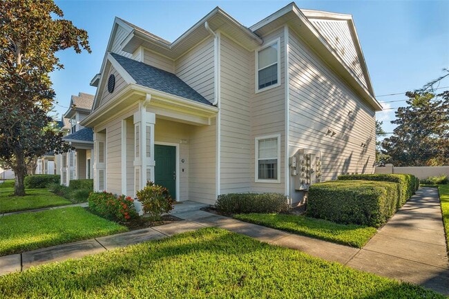 property at 430 Southern Pecan Cir