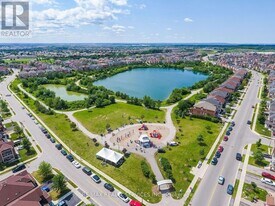 4 Rocky Point Crescent in Brampton, ON - Building Photo