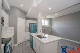 9059 80 Ave in Grande Prairie, AB - Building Photo - Building Photo