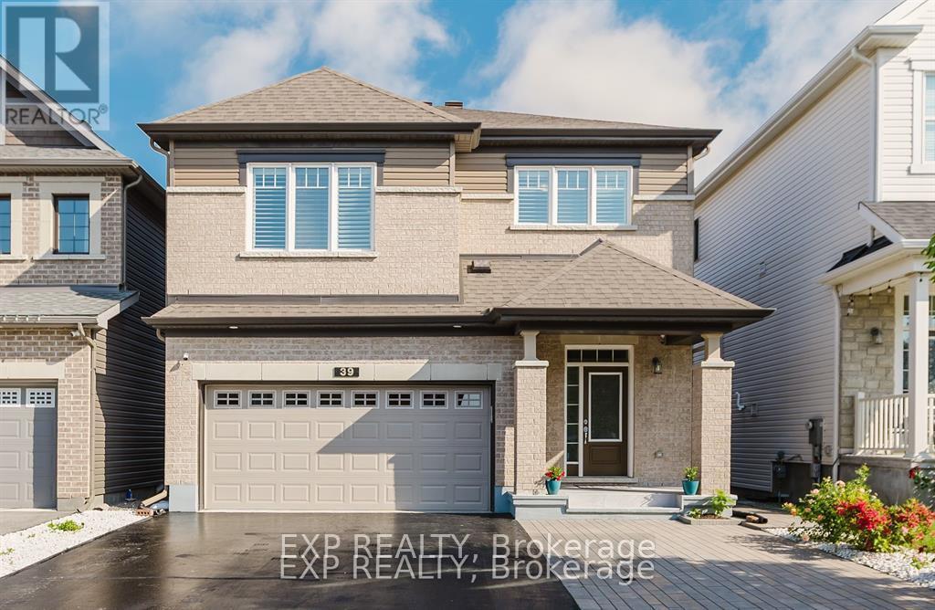 39 Clonfadda Terrace in Ottawa, ON - Building Photo