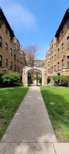 6926 S Oglesby Ave in Chicago, IL - Building Photo - Building Photo