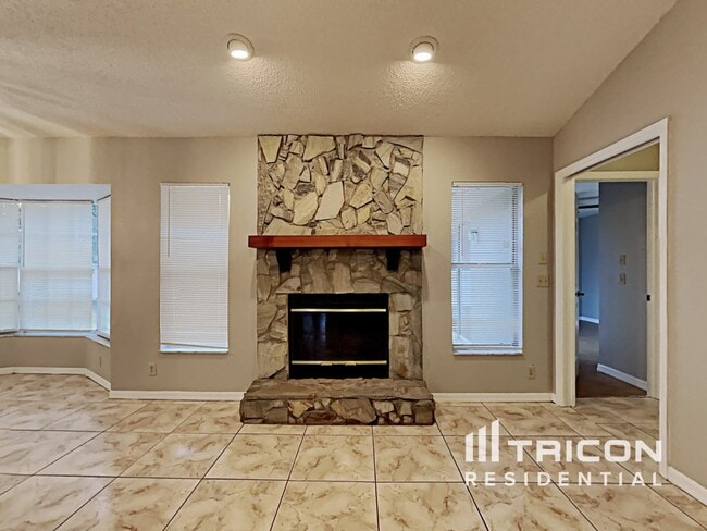 14638 Coronado Dr in Spring Hill, FL - Building Photo - Building Photo