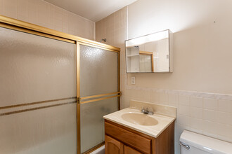 Executive House Apartments in Hartford, CT - Building Photo - Interior Photo