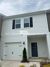 906 Field Ivy Dr in Fuquay Varina, NC - Building Photo - Building Photo