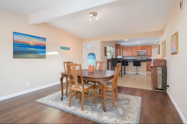 5351 Appleton St in San Diego, CA - Building Photo - Building Photo