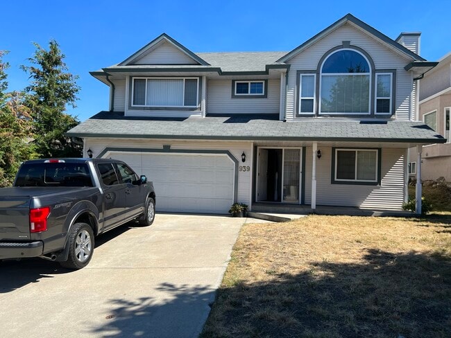 939 Mt Bulman Dr in Vernon, BC - Building Photo - Building Photo