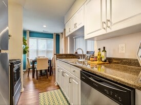 Avana Heather Ridge in Bowie, MD - Building Photo