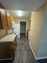 220 Willow Creek Drive in Madisonville, TN - Building Photo - Building Photo