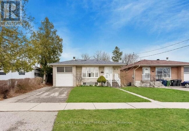 property at 4 Dempster St
