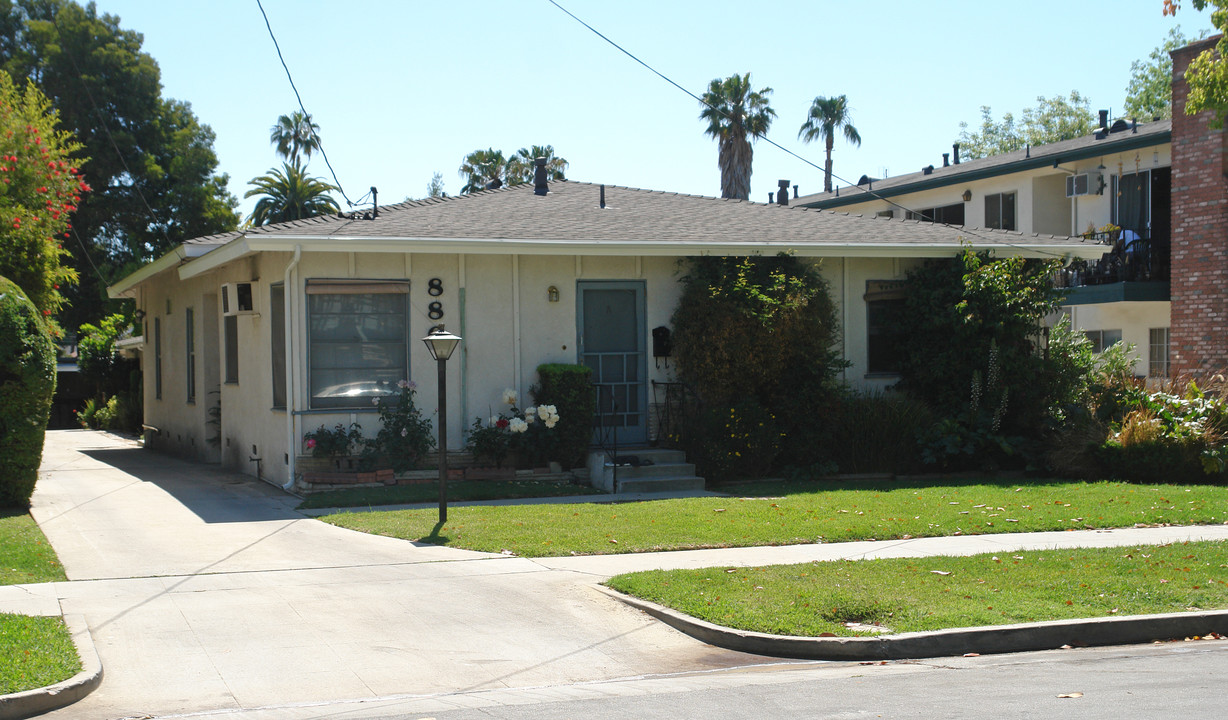 880 Magnolia Ave in Pasadena, CA - Building Photo