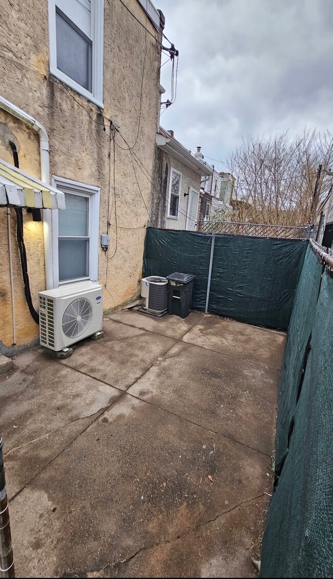 4670 James St, Unit 4670 James st unit 3 in Philadelphia, PA - Foto de edificio - Building Photo