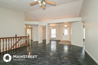 4163 Fox Crossing Dr, Unit 1616 in Florissant, MO - Foto de edificio - Building Photo