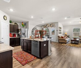 6929 Guadalupe Rd in China Spring, TX - Building Photo - Building Photo