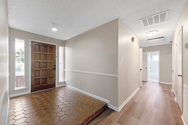 15806 Spring Forest Dr in Houston, TX - Building Photo - Building Photo