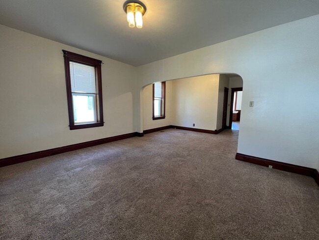 1031-1033-1033 S 11th St in Quincy, IL - Building Photo - Building Photo