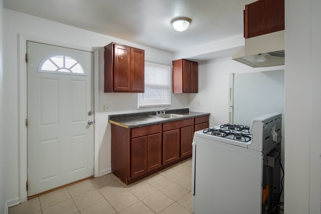 Oakwood Townhomes