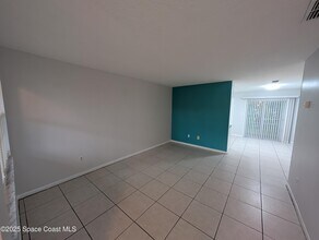322 Country Ln Dr in Cocoa, FL - Building Photo - Building Photo
