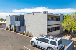 Nova Ridge in Albuquerque, NM - Building Photo