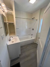 1316 Ruby St in Moundsville, WV - Building Photo - Building Photo