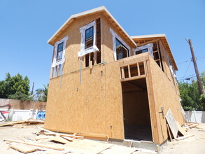 5826 Craner Ave in North Hollywood, CA - Building Photo - Building Photo