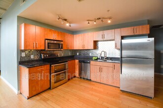 1 Cool Blow St in Charleston, SC - Building Photo - Building Photo