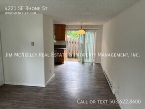 4221 SE Rhone St in Portland, OR - Building Photo - Building Photo