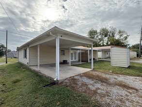 828 N Washington St in Brazil, IN - Building Photo - Building Photo