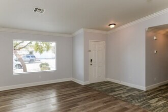 3118 Flower Garden Ct in North Las Vegas, NV - Building Photo - Building Photo