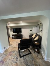 1060 Seaboard Ave NW, Unit Garden Apt in Atlanta, GA - Building Photo - Building Photo