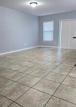 6520 Windsor Lake Cir in Sanford, FL - Building Photo - Building Photo