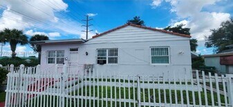 405 NW 64th St, Unit 3 in Miami, FL - Building Photo