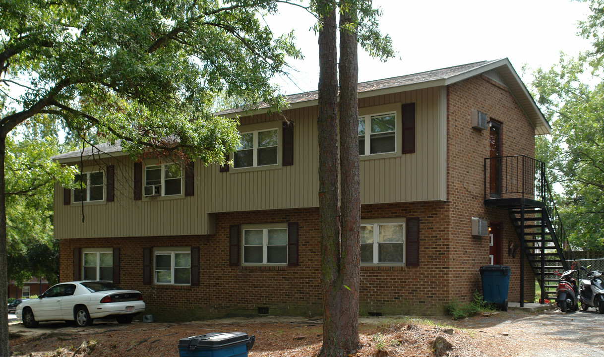 811 N Duke St in Durham, NC - Building Photo