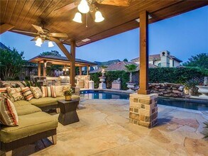 1301 Avon Terrace in Southlake, TX - Building Photo - Building Photo