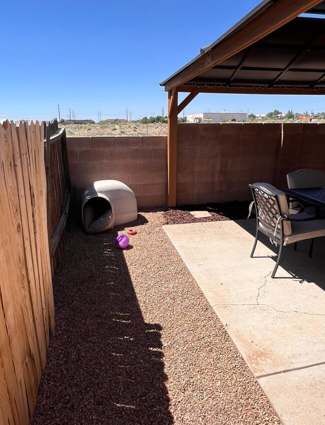 7964 Austin Ave NW in Albuquerque, NM - Building Photo - Building Photo