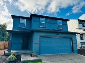 2108 NE 4th Ave in Battle Ground, WA - Building Photo