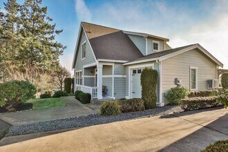 1404 Portside Ct in Freeland, WA - Building Photo - Building Photo