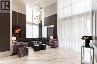 2343 Khalsa Gate in Oakville, ON - Building Photo - Building Photo