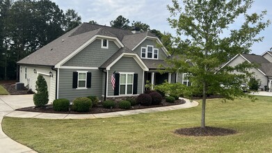 290 Discovery Lake Dr in Fayetteville, GA - Foto de edificio - Building Photo