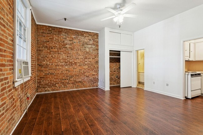 807 Bourbon St in New Orleans, LA - Building Photo - Building Photo