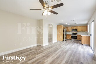 5681 Woods Crossing St in Las Vegas, NV - Building Photo - Building Photo