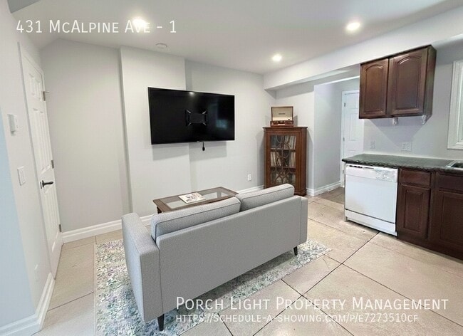 431 McAlpine Ave N in Welland, ON - Building Photo - Building Photo