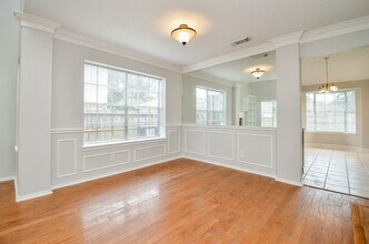 1206 Green Knoll Dr in Sugar Land, TX - Building Photo - Building Photo