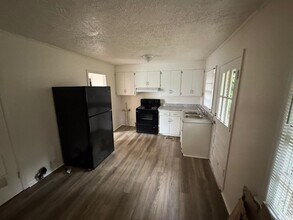 3082 Somerset Dr in Macon, GA - Building Photo - Building Photo