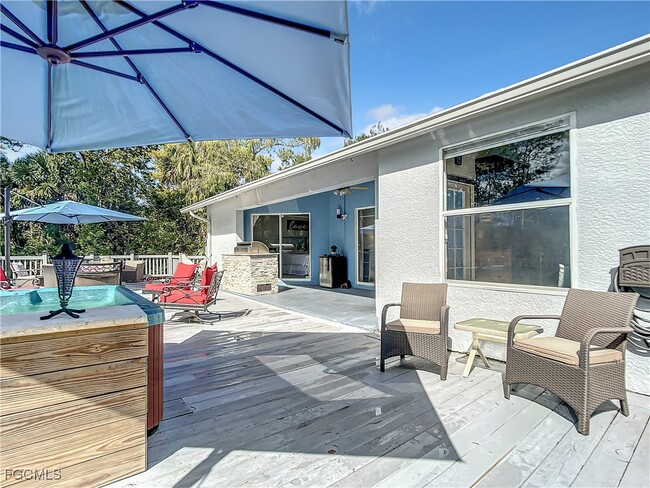 property at 2511 6th St NW