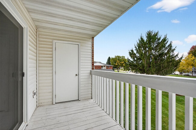 Whispering Pines Apartments