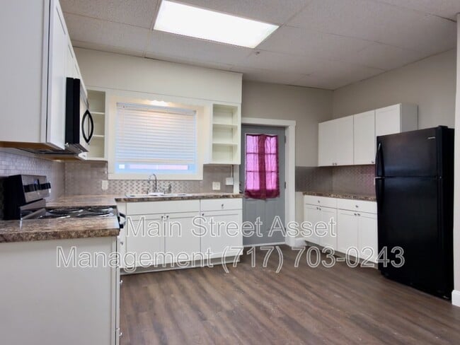 100 S Front St in Liverpool, PA - Building Photo - Building Photo