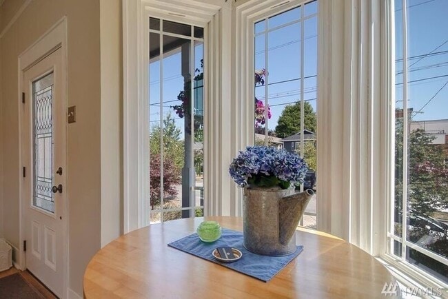 7019 Jones Ave NW in Seattle, WA - Building Photo - Building Photo