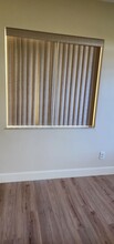218 SW 10th St in Hallandale Beach, FL - Foto de edificio - Building Photo